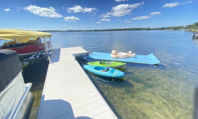 Alexandria House | Beautiful lake home on one of the cleanest & clearest lakes with great fishing.