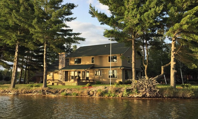 Gaylord House | Beautiful Lake House 4 bed 3 bath in Gaylord, MI.Entire house remodeled!
