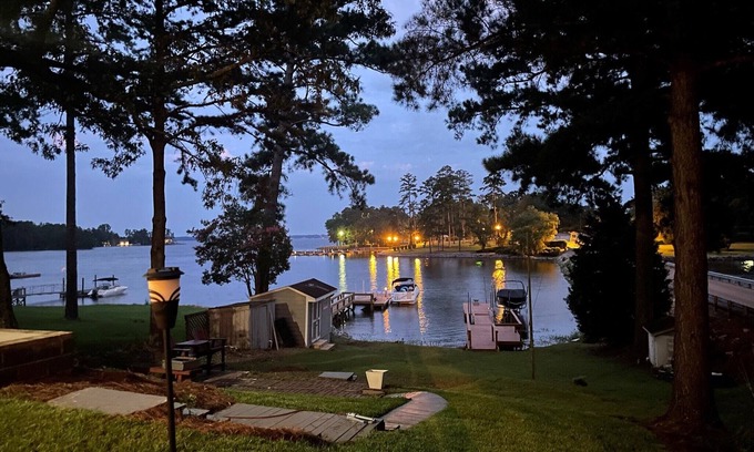 Columbia Cottage | Beautiful Lake Murray home with big water views