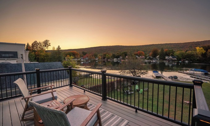 Greenwood Lake House | Beautiful lakefront getaway with hot tub!