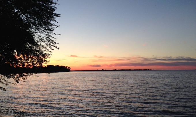 Isle La Motte House | Beautiful Lakefront Home With Amazing Views!