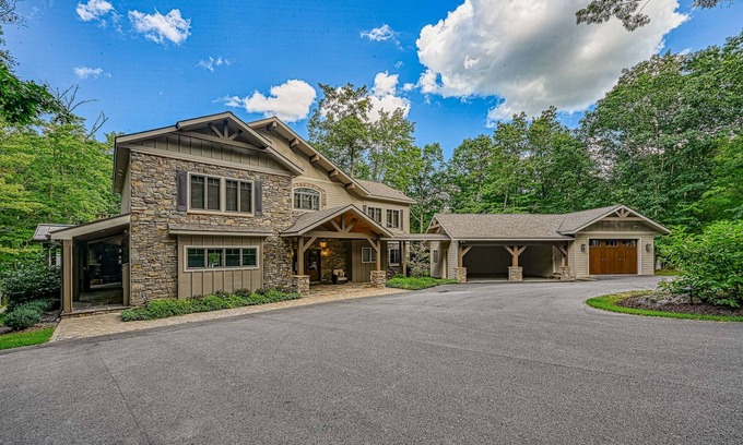 Blakeslee House | Beautiful lakefront home with hot tub, game room, washer/dryer & private dock