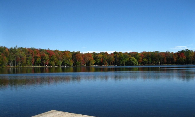 Locust Lake Village Cabin | Beautiful Lakefront House with Private Beach! BOOK NOW!