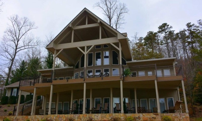 Robbinsville House | BEAUTIFUL LAKEFRONT MOUNTAIN HOME ON LAKE SANTEETLAH view of GREAT SMOKY MTNS