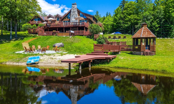 Londonderry House | Beautiful Lakeview Log Cabin on 60-Acre Property