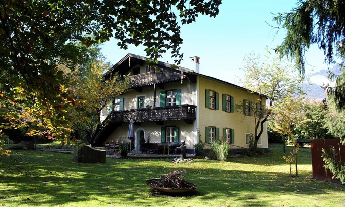 Kramsach Ski Chalet | Beautiful: listed farmhouse in the middle of a palace park