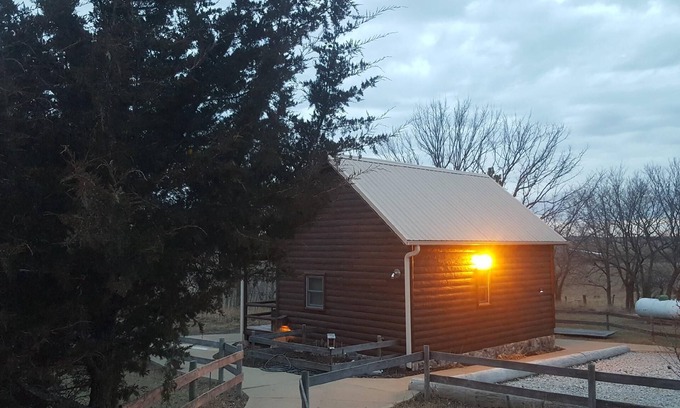 Steinauer Cabin | Beautiful Log Cabin ~ "The Drake" ~ On 182 Acres ~ Natural Paradise!