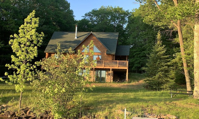 Lake Nebagamon House | Beautiful Log Lake Home with Loft
