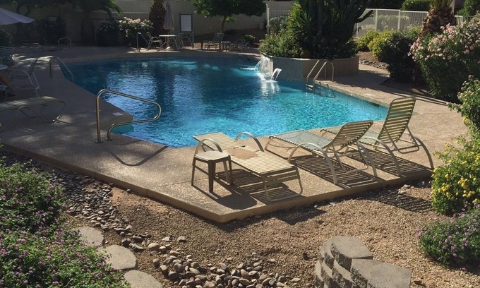 Paradise Valley Village Condo | Beautiful Luxury Condo Paradise Valley/Scottsdale