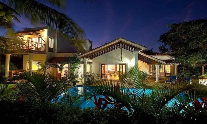 Playacar Fase I Villa | Beautiful Mexican Villa 50 Steps From White Sand Beach