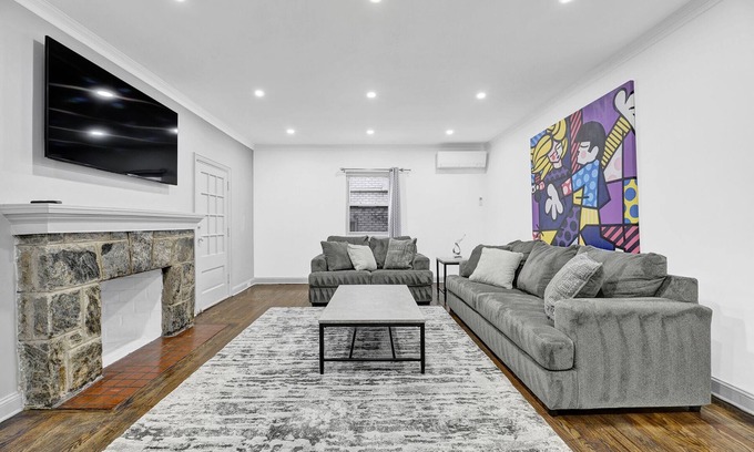 Queens House | Beautiful modern 3 bedroom private house