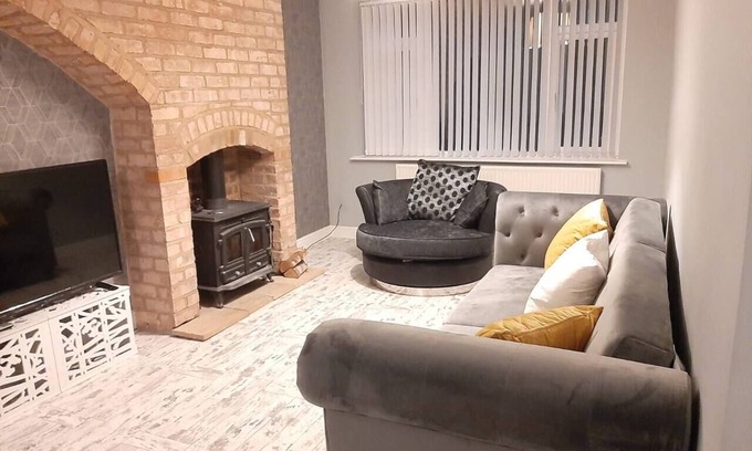 Cradley House | Beautiful modern 3-Bed House in Birmingham