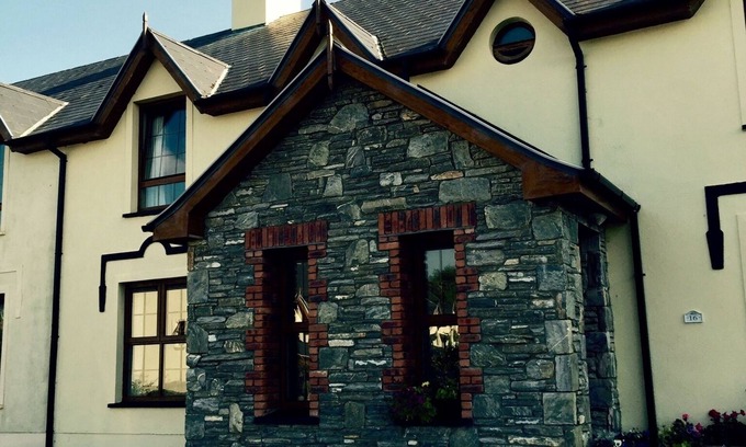 Kenmare Cottage | Beautiful Modern Cottage Kenmare