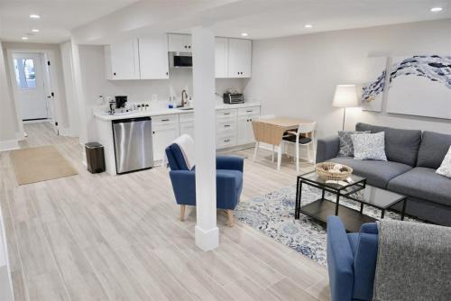 Columbia Heights Apartment | Beautiful & Modern-near Subway Parking