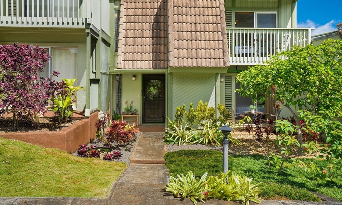 Princeville Condo | Beautiful, Modern, & Spacious: Updated Island Townhome Great for Large Groups