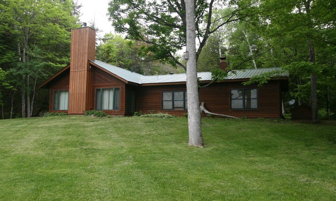 L'Anse House | Beautiful modern vacation lake house on Huron Bay of Lake Superior