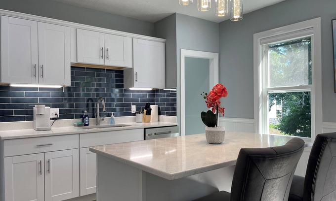 Worcester Apartment | Beautiful New 2 BD near Hospitals, Free Parking