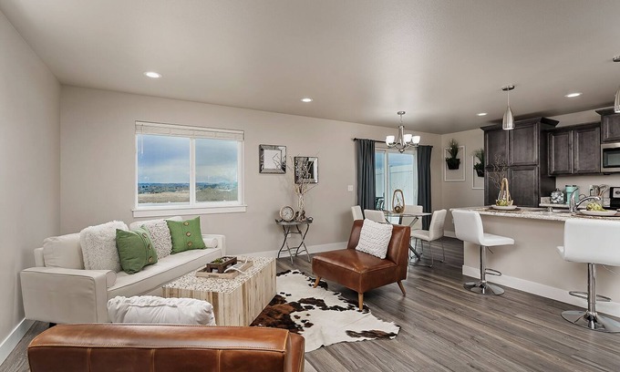 Billings House | Beautiful new construction 3-bedroom duplex townhome-