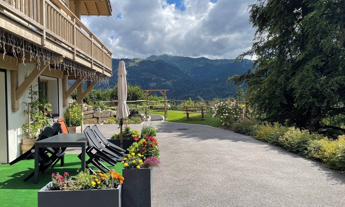 Verchaix Apartment | Beautiful new, cozy apartment near Morillon, Samoëns