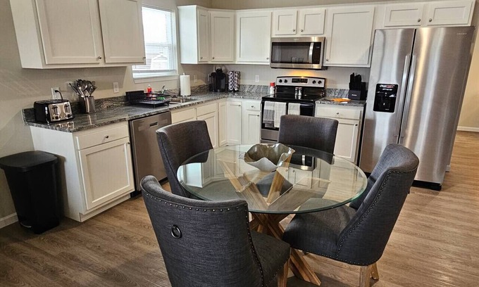 Wilmington House | Beautiful NEW Wilmington Ranch