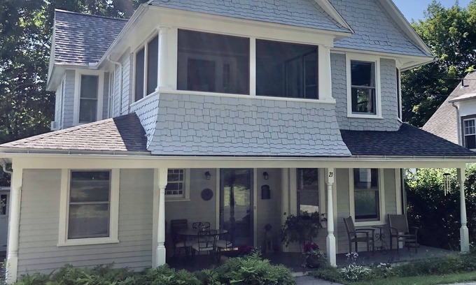 Great Barrington House | Beautiful, newly-renovated house on 'the Hill' within easy walk to town and lake