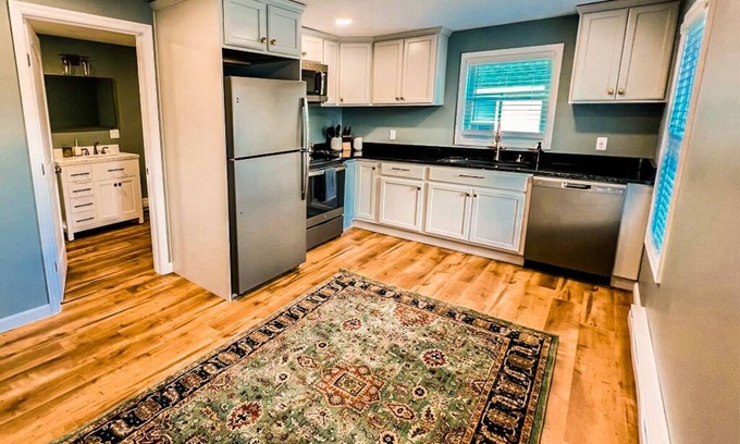 Lake Placid Apartment | Beautiful Newly Remodeled Spacious Apartment STR-005604