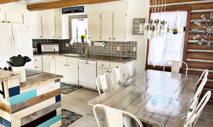 Garden City Cabin | Beautiful newly renovated cabin directly across from Bear Lake.