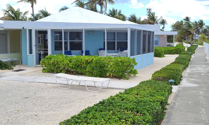Rum Point Condo | Beautiful Ocean Front Sea Lodge in Cayman Kai