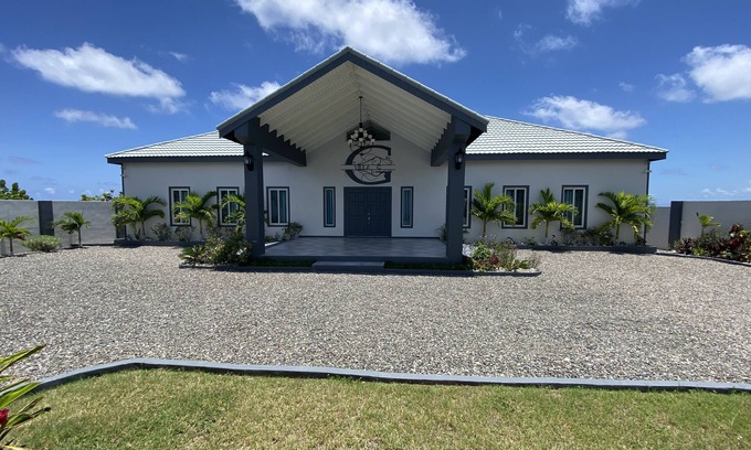 Galina Villa | Beautiful Oceanfront Jamaican Villa - New Villa in Saint Mary near Ocho Rios