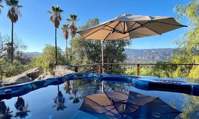 Ojai House | Beautiful Ojai Mountain Retreat