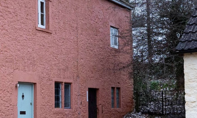 East Horrington House | Beautiful old cottage sleeps 6 near Bath
