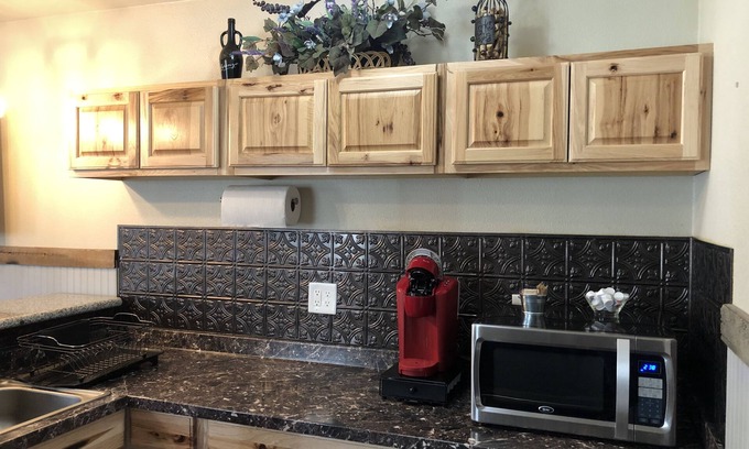 Kingston Apartment | Beautiful one bedroom suite in scenic central Nevada. Peaceful and quiet.