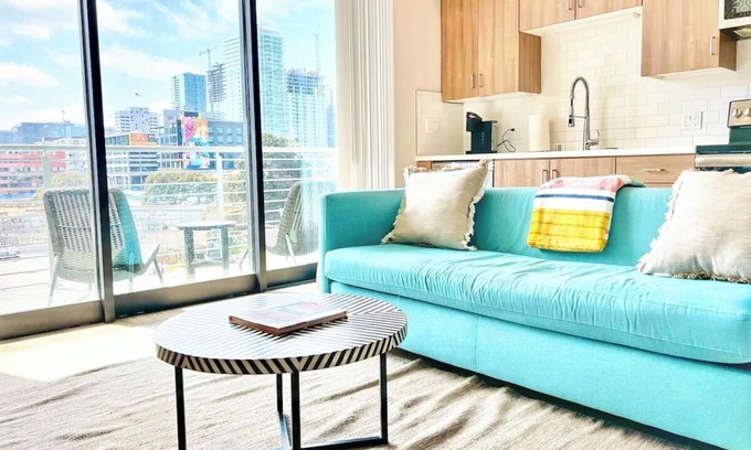 East Village Apartment | Beautiful One Bedroom Apartment With View of City