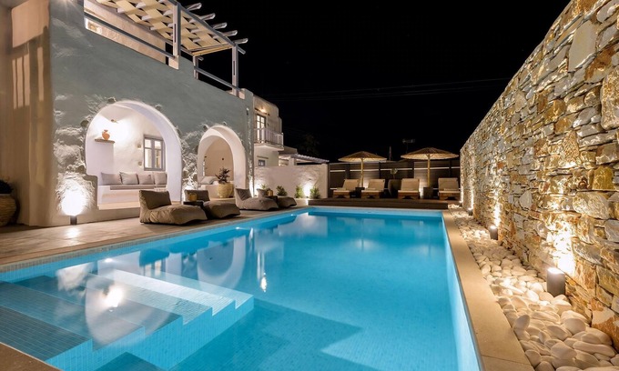 Drios Villa | Beautiful Paros Villa | Villa Vanta | 4 Bedrooms | Private Pool & Only 100m.