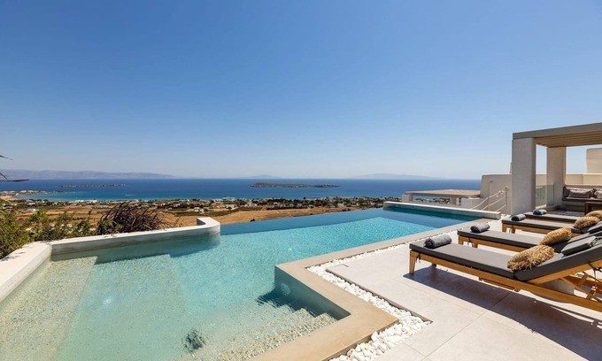 Chrissi Akti Villa | Beautiful Paros Villa | Villa Katherine | 5 Bedrooms | Access to Pool &.
