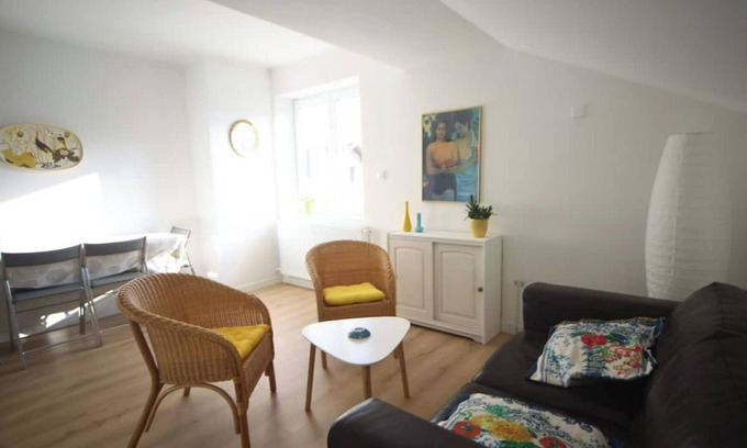 Chambery Apartment | Beautiful, peaceful apartment with mountain view
