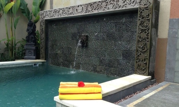 Penestanan Villa | Beautiful, Peaceful Villa/Excellent Location/Wonderful Balinese Staff