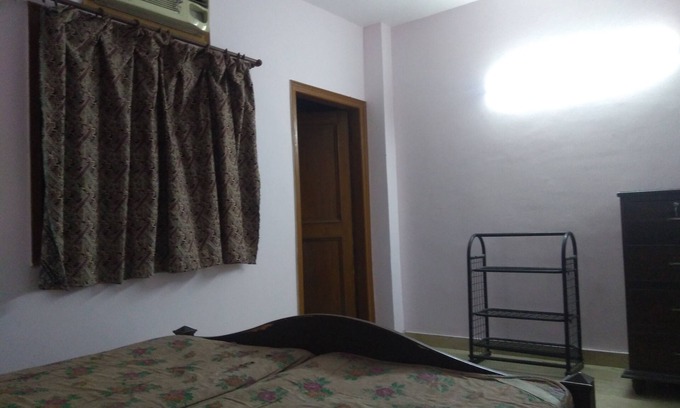 Lajpat Nagar Bed & Breakfast | Beautiful Penthouse Just 1 Min from Metro,
