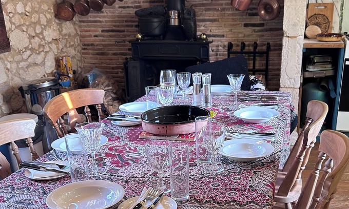 Fouleix Cottage | Beautiful Perigordian house renovated with old-world charm