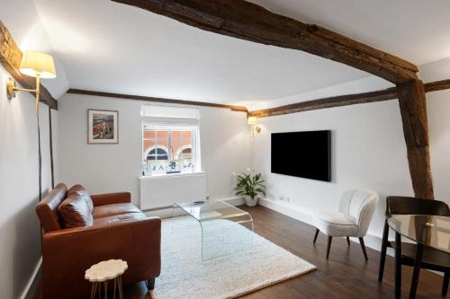 Braintree Apartment | Beautiful period property in historic town