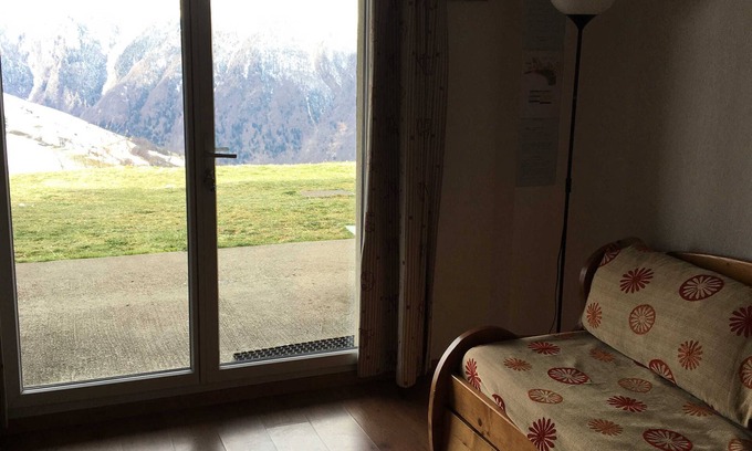 Germ Apartment | Beautiful Peyragudes studio with mountain views