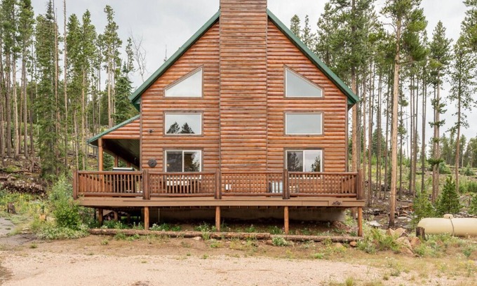 Crystal Lake Cabin | Beautiful, private cabin with room for the family