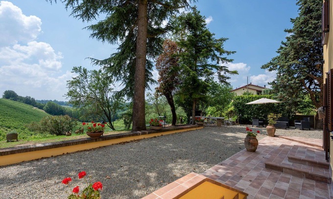 Castel Rocchero House | Beautiful private villa for 6 guests with WIFI, TV, patio and parking