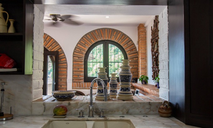Boca de Tomatlan House | Beautiful private home in Puerto Vallartas fishing village of Boca De Tomatlan