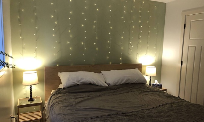 Guildford Apartment | Beautiful Private 1 Bed Suite sleeps 2