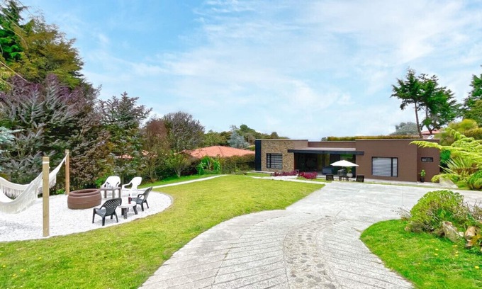 Medellin House | Beautiful & Private 3Bed/Bath Home in Santa Elena