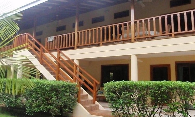 Langostino House | Beautiful Private Beachfront Home. Surf, Practice Golf Course