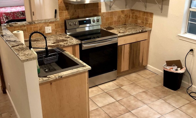 Fairgrounds House | Beautiful Private House Near the Fairgrounds/Jazzfest, hospitals. Pet friendly.