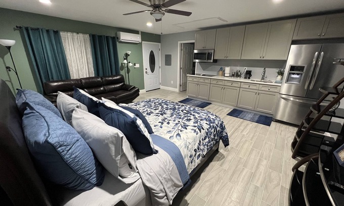 Lake Magdalene House | Beautiful private modern room with kitchen and bathroom.