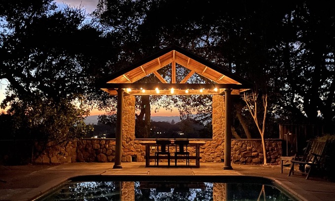 Santa Rosa House | Beautiful Private Ridgetop Retreat w/Panoramic Views, Giant Pool, Sunsets